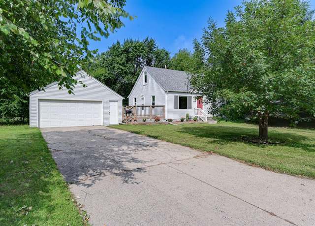 Property at 9210 Aldrich Ave S, Bloomington, MN 55420, 4 beds, 2 baths