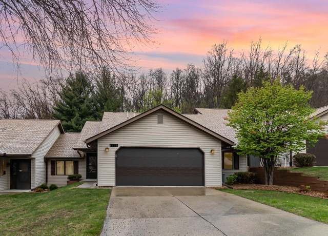 Property at 1698 Cobblestone Ct, Red Wing, MN 55066, 2 beds, 2 baths