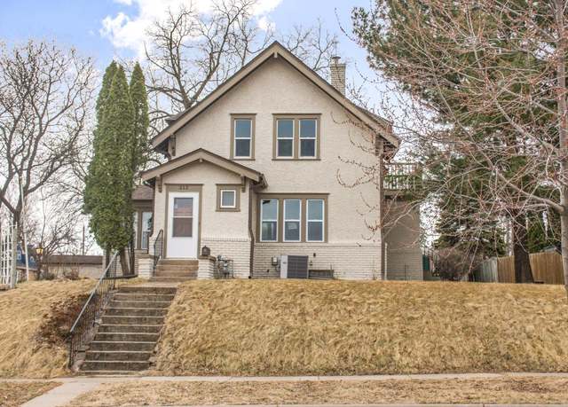 Property at 212 Page St W, Saint Paul, MN 55107, 3 beds, 2 baths