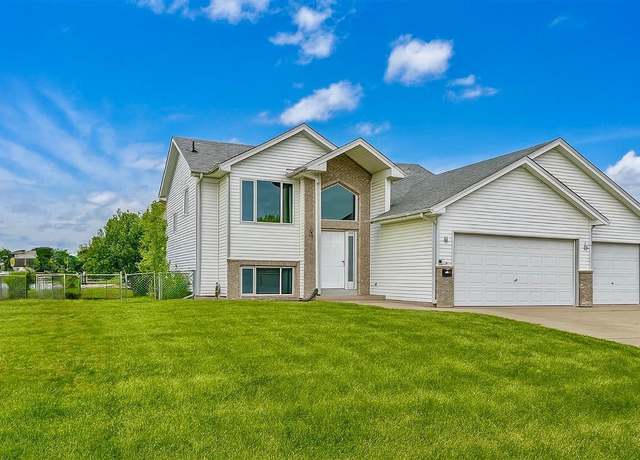 Property at 3455 Kahler Dr NE, Saint Michael, MN 55376, 4 beds, 2 baths