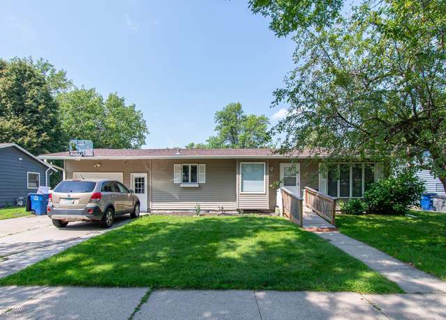 Property at 2211 17th St S, Moorhead, MN 56560, 4 beds, 2 baths