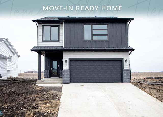 Property at 212 Lionheart Dr, Horace, ND 58047, 3 beds, 3 baths