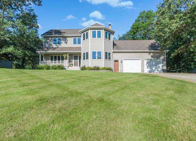 Property at 2600 Le Homme Dieu Vw NE, Alexandria, MN 56308, 4 beds, 4 baths