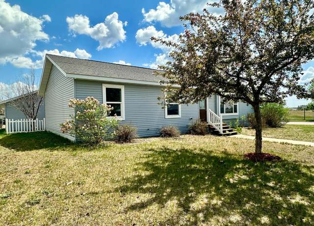Property at 1008 Sunrise Cir, Park Rapids, MN 56470, 3 beds, 2 baths