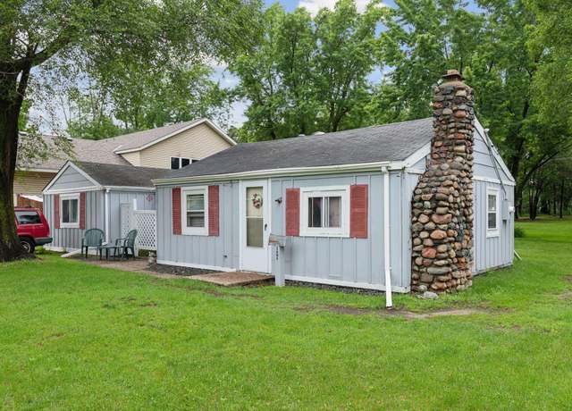 Property at 1604 E 87th St, Bloomington, MN 55425, 1 bed, 1 bath