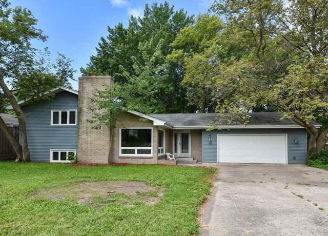 Property at 225 5th St S, Delano, MN 55328, 3 beds, 2 baths