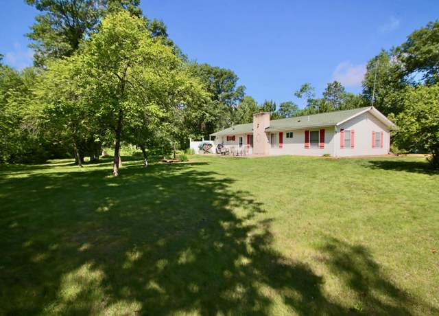 Property at 11715 Sorenson Lake Rd, Merrifield, MN 56465, 2 beds, 2 baths