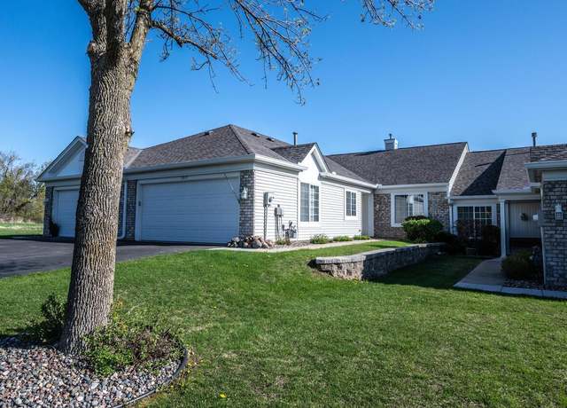 Property at 7512 Ojibway Park Rd, Woodbury, MN 55125, 2 beds, 2 baths