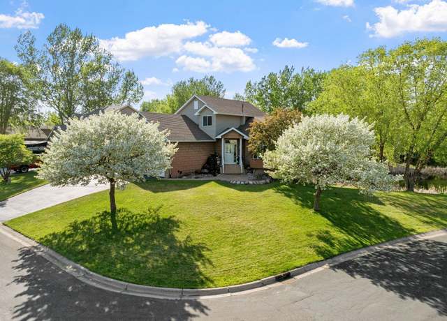 Property at 5390 157th St N, Hugo, MN 55038, 4 beds, 4 baths