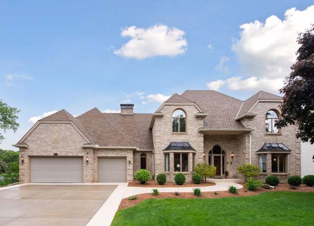 Property at 11824 Welters Way, Eden Prairie, MN 55347, 5 beds, 4 baths