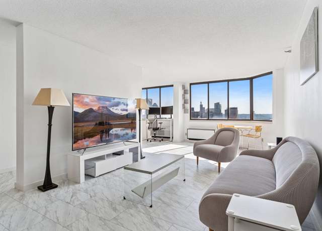 Property at 360 Sherman St #1607, Saint Paul, MN 55102, 2 beds, 2 baths