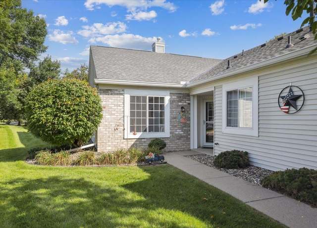 Property at 585 Markgrafs Lake Bay, Woodbury, MN 55129, 2 beds, 2 baths