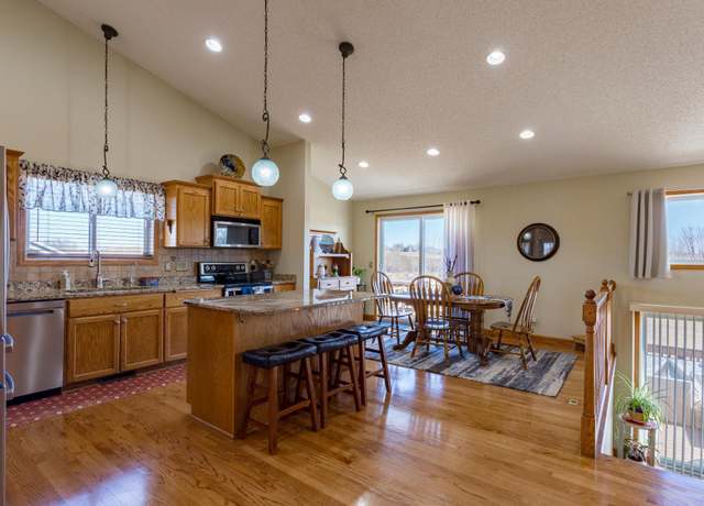 Property at 26141 Jonquil Ave, New Market Twp, MN 55020, 4 beds, 3 baths