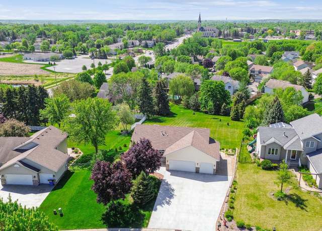 Property at 13 Front St NW, Saint Michael, MN 55376, 3 beds, 2 baths