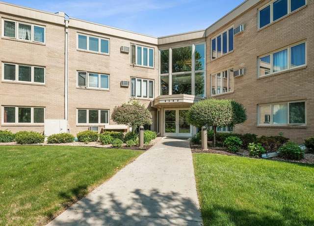 Property at 4360 Brookside Ct #206, Edina, MN 55436, 2 beds, 2 baths