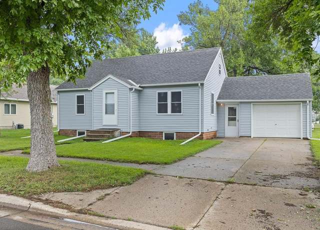 Property at 203 Cherry St, Milroy, MN 56263, 3 beds, 1 bath