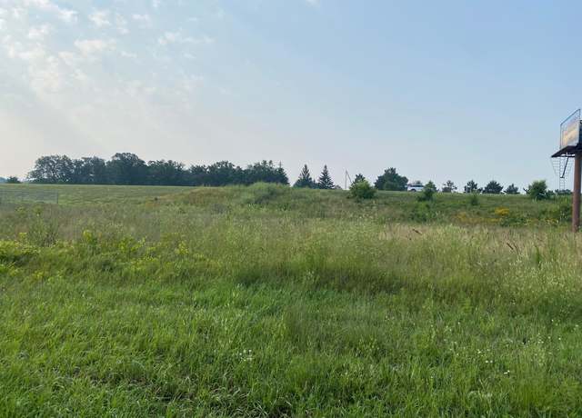 Property at 704 16th Ave N, Princeton, MN 55371