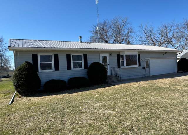 Property at 207 Van Amber St W, Welcome, MN 56181, 3 beds, 2 baths