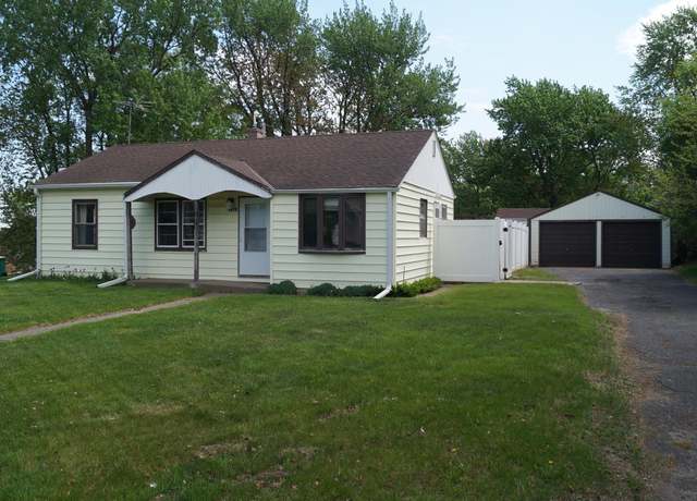 Property at 1898 Kathleen Dr, West Saint Paul, MN 55118, 3 beds, 1 bath