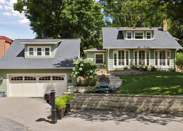 Property at 126 Circle A Dr S, Wayzata, MN 55391, 5 beds, 2 baths