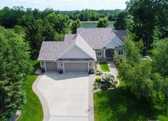 Property at 4424 Donway Dr NE, Alexandria, MN 56308, 3 beds, 3 baths