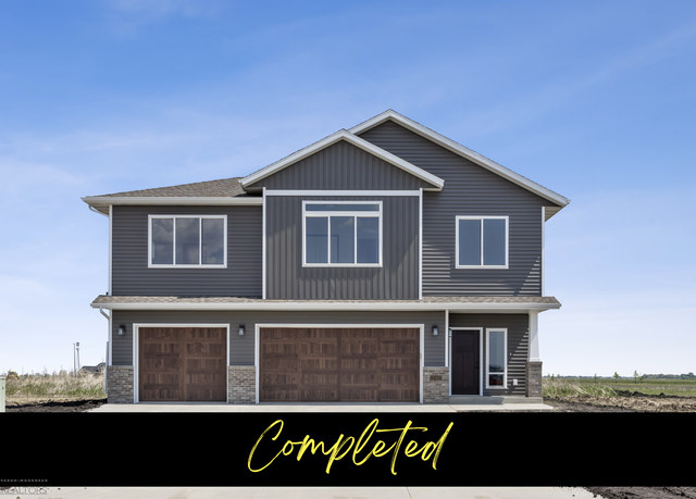 Property at 8374 61st St S, Horace, ND 58047, 5 beds, 3 baths