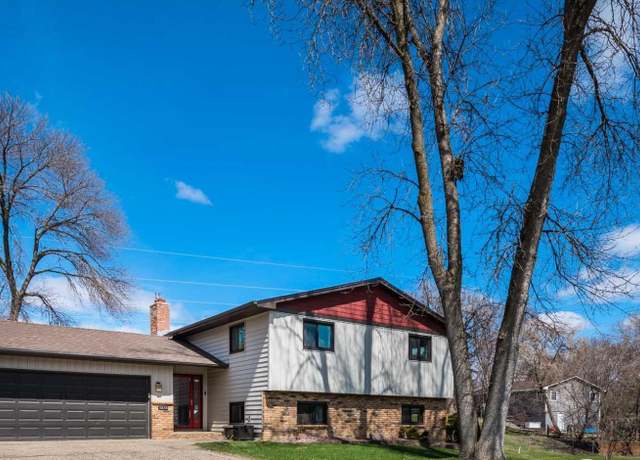 Property at 6838 Chesshire Ln N, Maple Grove, MN 55311, 4 beds, 2 baths