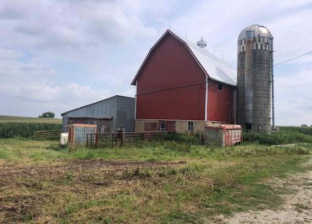 Property at 20461 County 8, Fillmore Twp, MN 55990