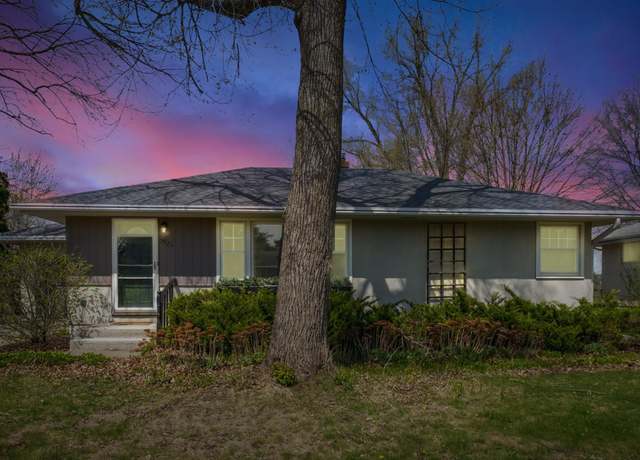 Property at 1921 Shryer Ave W, Roseville, MN 55113, 2 beds, 1 bath
