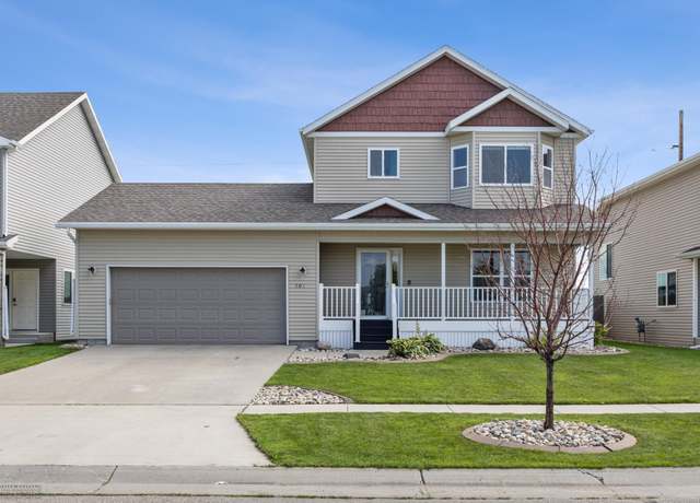 Property at 501 Foxtail Dr, West Fargo, ND 58078, 4 beds, 4 baths
