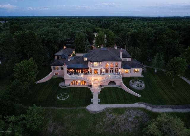 Property at 45329 Red Pine Loop, Perham Twp, MN 56573, 6 beds, 8 baths