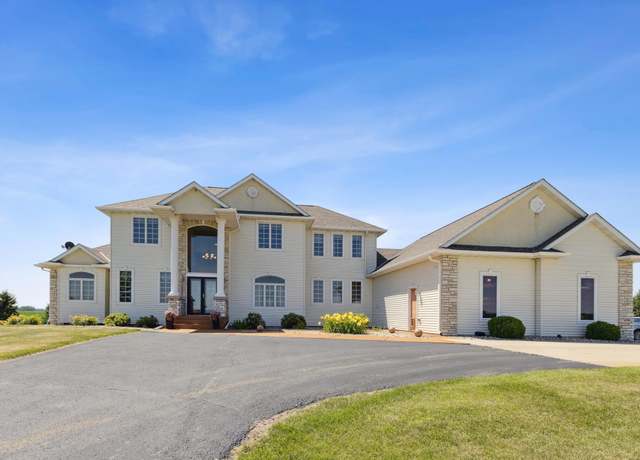Property at 23535 York Rd, Hutchinson, MN 55350, 5 beds, 6 baths