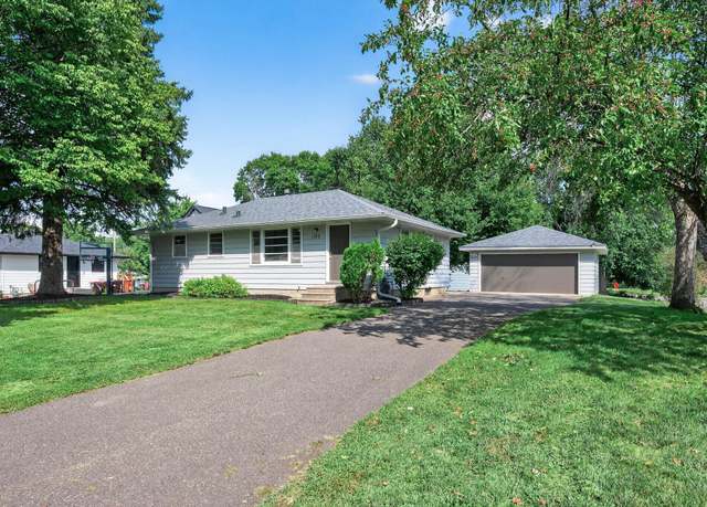 Property at 1105 Greystone Ave N, Oakdale, MN 55128, 3 beds, 2 baths