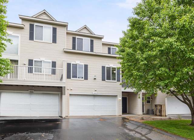 Property at 3864 Abercrombie Ln, Stillwater, MN 55082, 2 beds, 2 baths