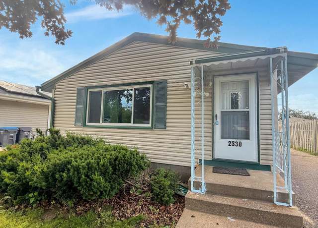 Property at 2330 12th Ave E, North Saint Paul, MN 55109, 3 beds, 2 baths