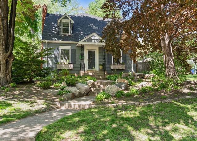 Property at 2383 Doswell Ave, Saint Paul, MN 55108, 4 beds, 4 baths