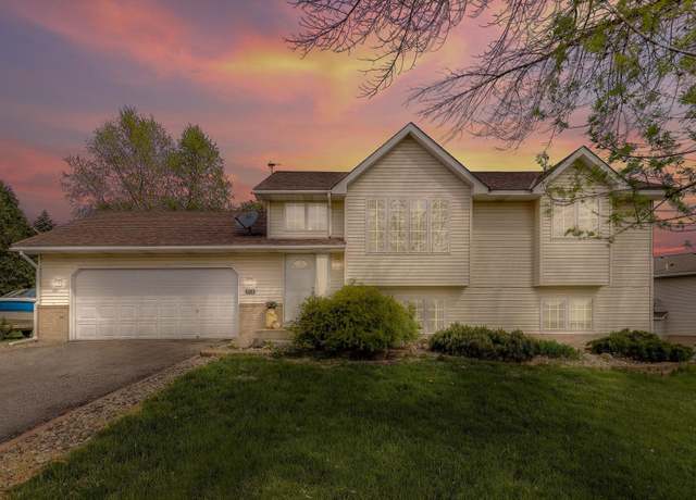 Property at 8710 Hillview Dr E, Saint Bonifacius, MN 55375, 4 beds, 2 baths
