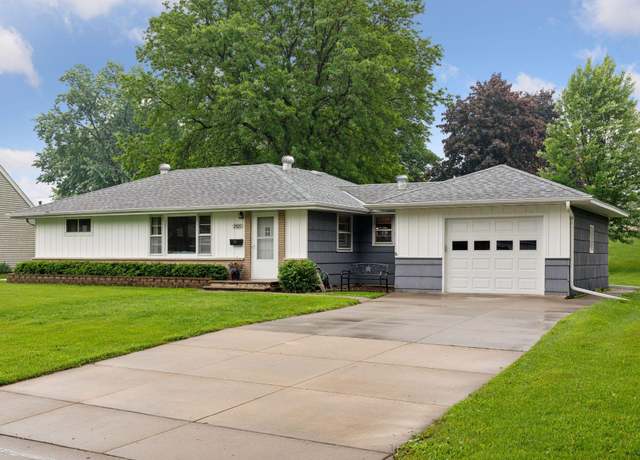 Property at 2925 W 87 1/2 St, Bloomington, MN 55431, 3 beds, 2 baths