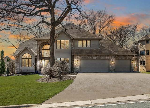 Property at 213 Innsbrook Ln, Burnsville, MN 55306, 4 beds, 4 baths