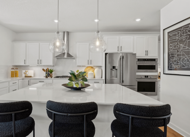 Property at 1574 Upper 141st St E, Rosemount, MN 55068, 5 beds, 4 baths