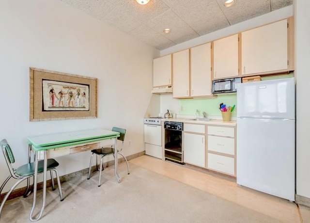 Property at 431 S 7th St #2635, Minneapolis, MN 55415, 1 bath