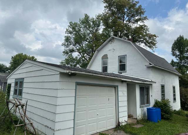 Property at 136 Superior Ave, Randall, MN 56475, 3 beds, 1 bath