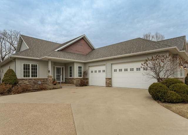 Property at 1586 Salem Ct SW, Rochester, MN 55902, 3 beds, 3 baths