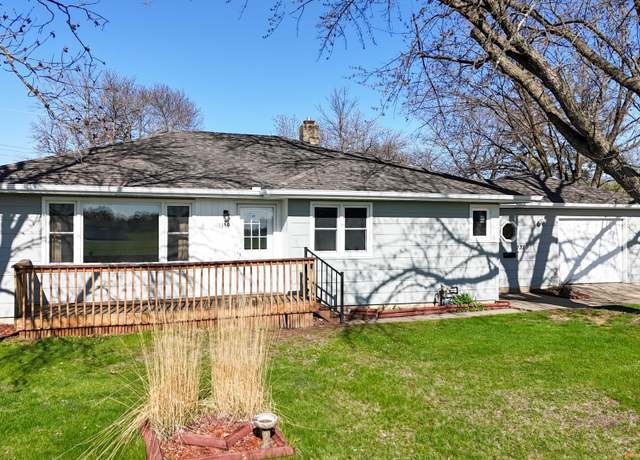 Property at 1319 15th Ave S, Saint Cloud, MN 56301, 4 beds, 2 baths