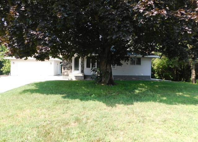 Property at 243 Demont Ave E, Little Canada, MN 55117, 3 beds, 2 baths