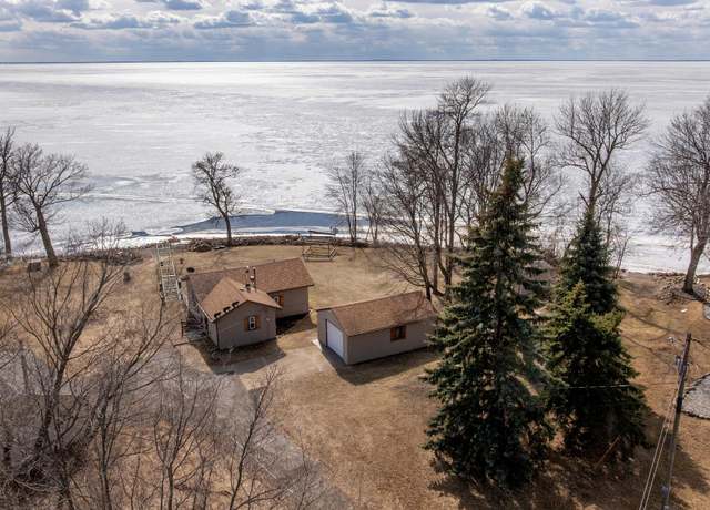 Property at 5591 Wildwood Ave, Isle, MN 56342, 2 beds, 1 bath