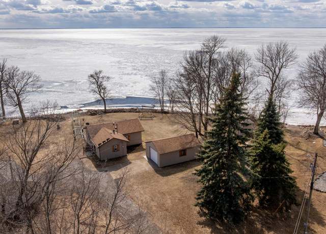 Property at 5591 Wildwood Ave, Isle, MN 56342, 2 beds, 1 bath