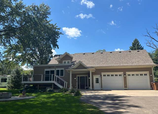 Property at 3303 Lake Elmo Ave N, Lake Elmo, MN 55042, 4 beds, 2 baths