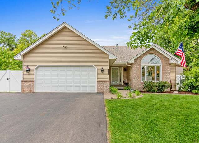 Property at 13130 55th Pl N, Plymouth, MN 55442, 4 beds, 2 baths