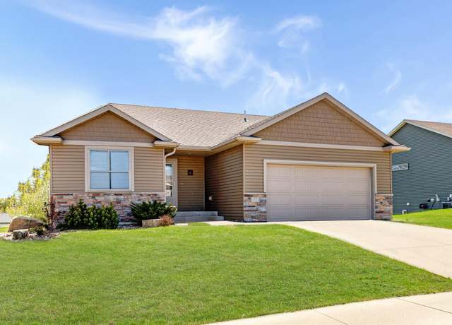 Property at 4992 4th St NW, Rochester, MN 55901, 3 beds, 3 baths